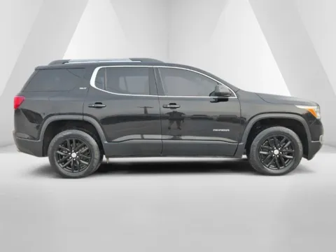 More photos of 2019 GMC Acadia SLT-1 at Hocking Valley Motors, OH