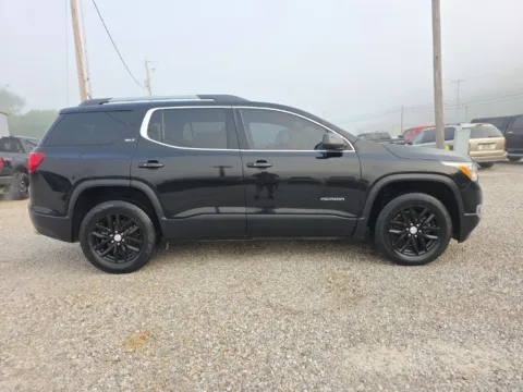 More photos of 2019 GMC Acadia SLT-1 at Hocking Valley Motors, OH