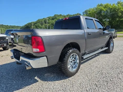More photos of 2017 Ram 1500 Big Horn at Hocking Valley Motors, OH