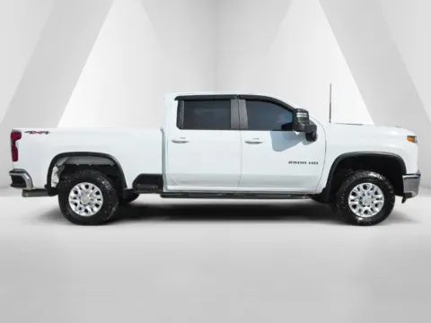 More photos of 2021 Chevrolet Silverado 2500 HD LT at Hocking Valley Motors, OH