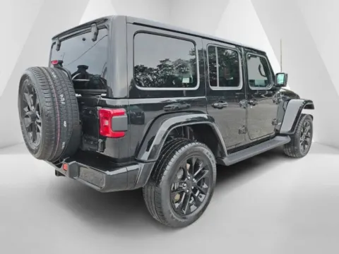 More photos of 2021 Jeep Wrangler Unlimited Sahara High Altitude at Hocking Valley Motors, OH