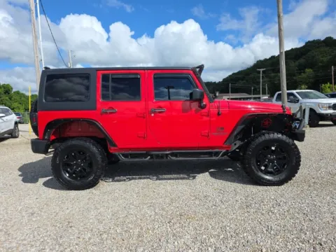 More photos of 2016 Jeep Wrangler Unlimited Sport at Hocking Valley Motors, OH