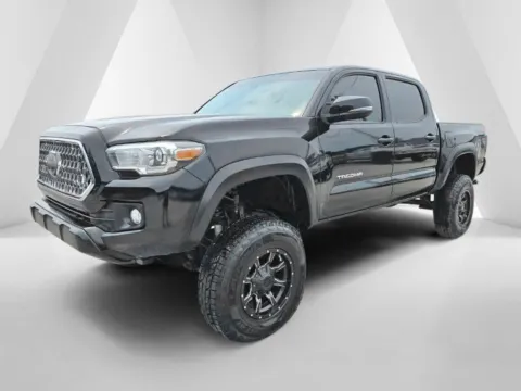 Another view of 2018 Toyota Tacoma TRD Off-Road for sale in Logan, OH at Hocking Valley Motors