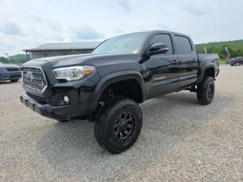 Another view of 2018 Toyota Tacoma TRD Off-Road for sale in Logan, OH at Hocking Valley Motors