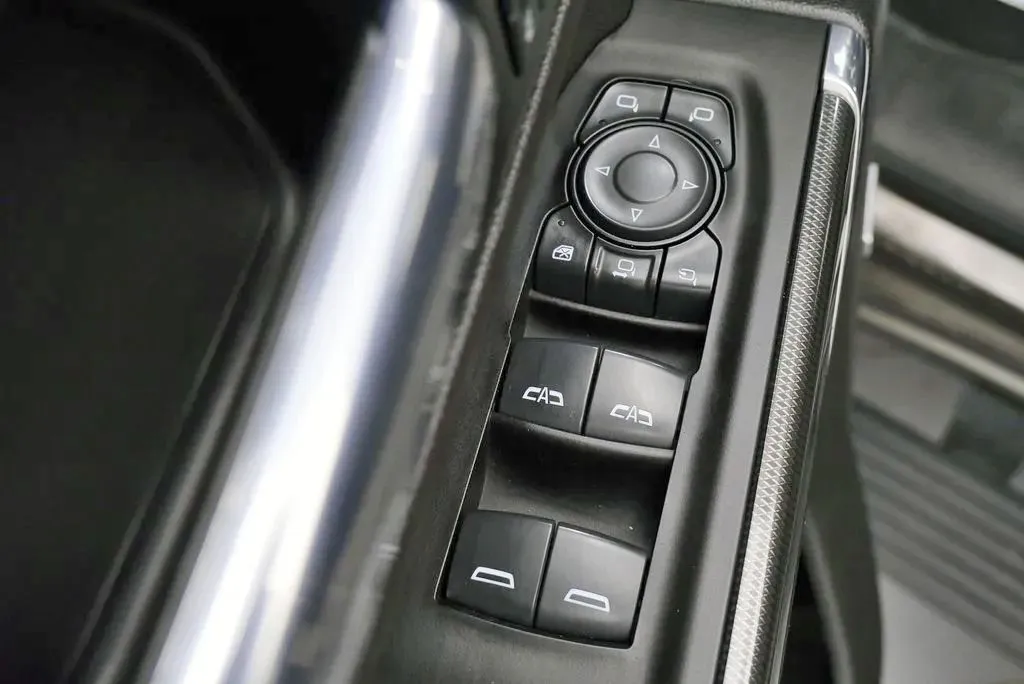 2022 GMC Sierra 2500HD AT4 - Photo 11