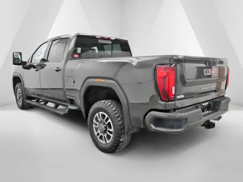 More photos of 2022 GMC Sierra 2500HD AT4 at Hocking Valley Motors, OH