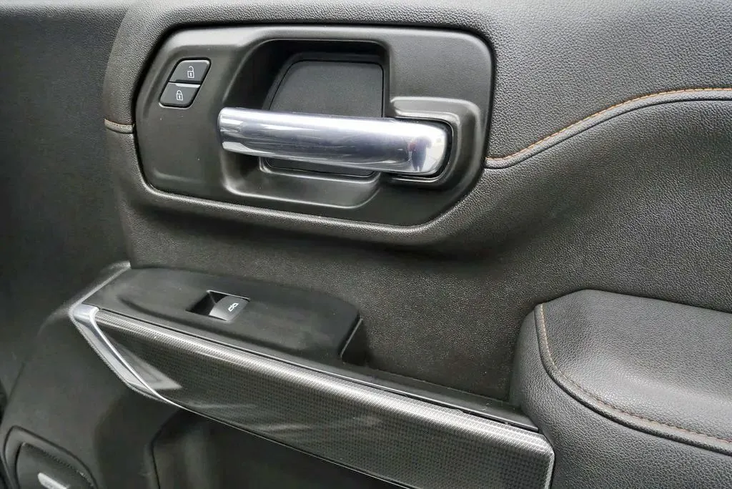 2022 GMC Sierra 2500HD AT4 - Photo 15