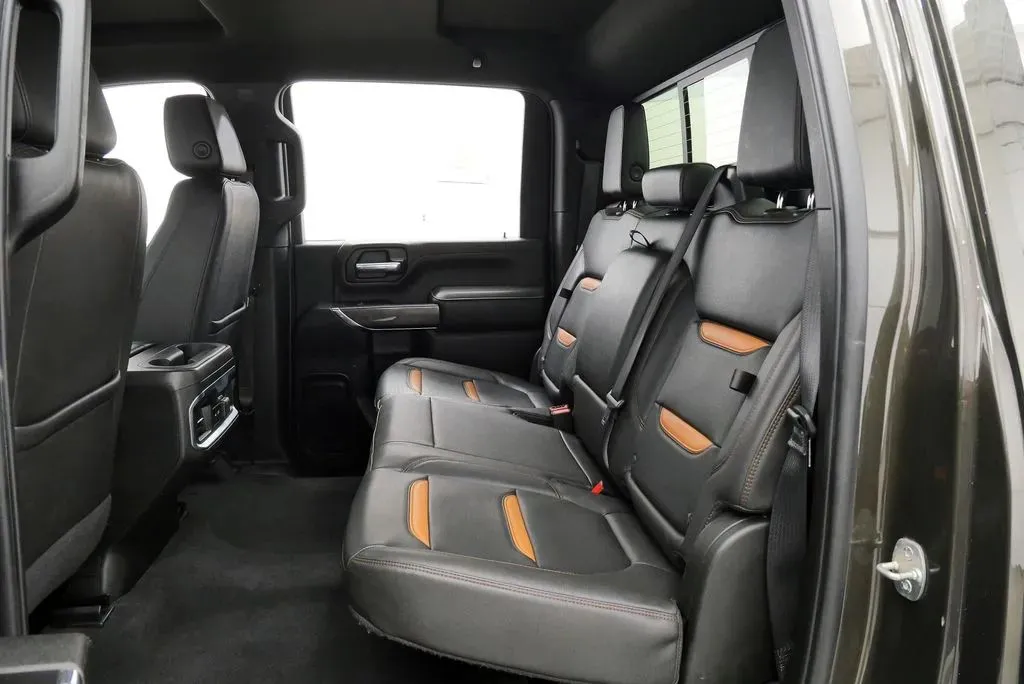 2022 GMC Sierra 2500HD AT4 - Photo 17