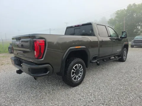 More photos of 2022 GMC Sierra 2500HD AT4 at Hocking Valley Motors, OH