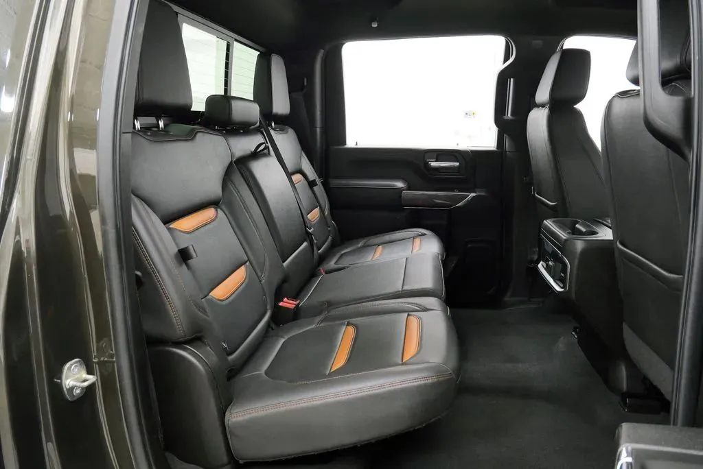 2022 GMC Sierra 2500HD AT4 - Photo 16