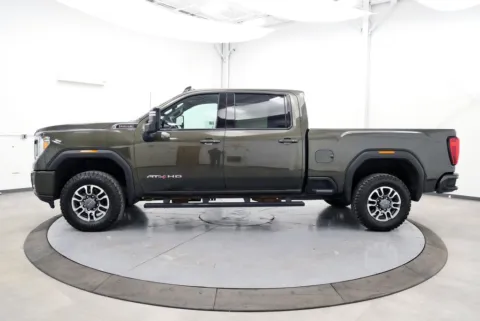 More photos of 2022 GMC Sierra 2500HD AT4 at Hocking Valley Motors, OH