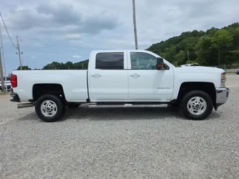 More photos of 2016 Chevrolet Silverado 2500HD LT at Hocking Valley Motors, OH