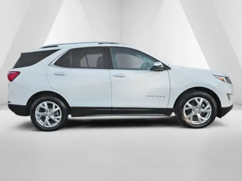 More photos of 2021 Chevrolet Equinox Premier at Hocking Valley Motors, OH
