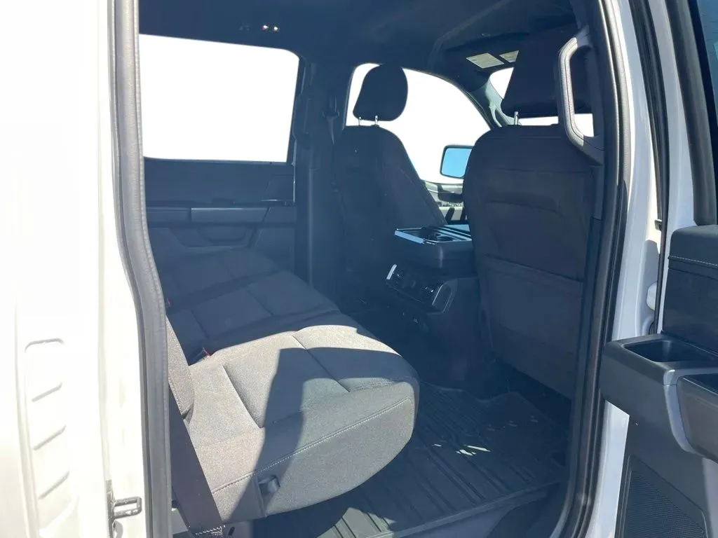 2023 Ford F-150 XLT - Photo 19
