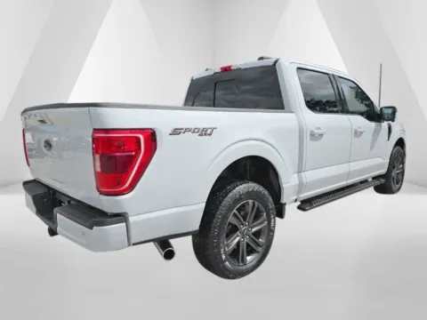 More photos of 2021 Ford F-150 XLT at Hocking Valley Motors, OH