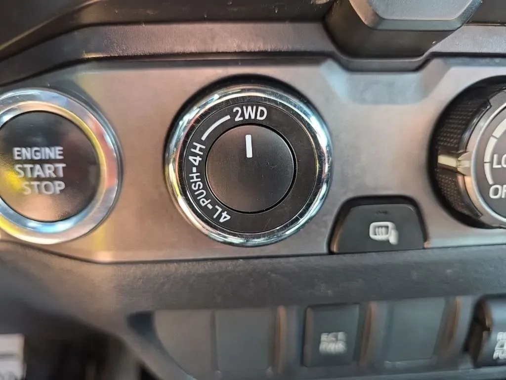 2020 Toyota Tacoma TRD Off Road - Photo 26