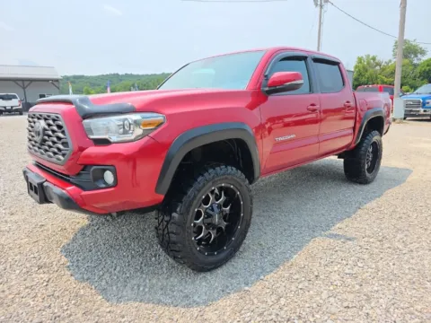 Another view of 2020 Toyota Tacoma TRD Off-Road for sale in Logan, OH at Hocking Valley Motors