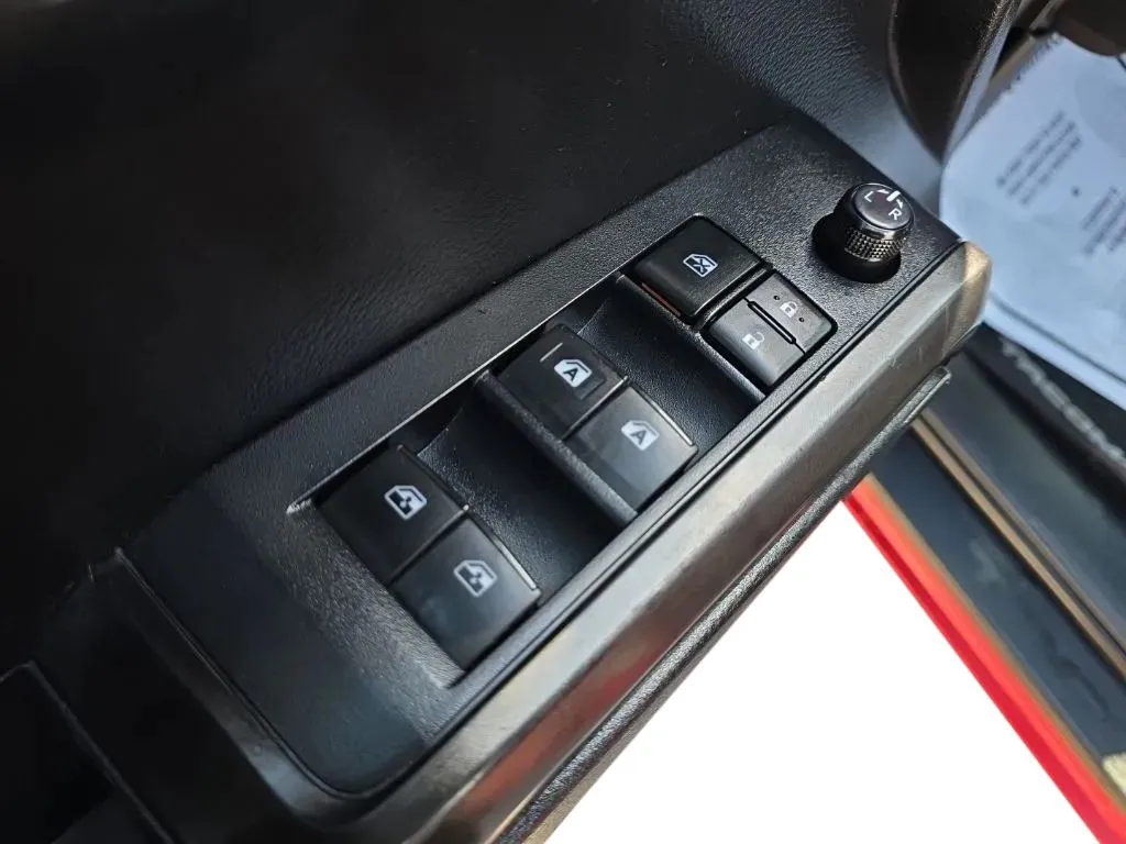 2020 Toyota Tacoma TRD Off Road - Photo 12