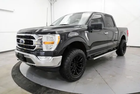Another view of 2022 Ford F-150 XLT for sale in Logan, OH at Hocking Valley Motors