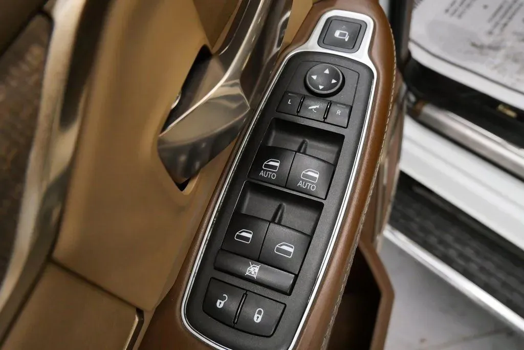 2022 RAM Ram 3500 Pickup Longhorn - Photo 15