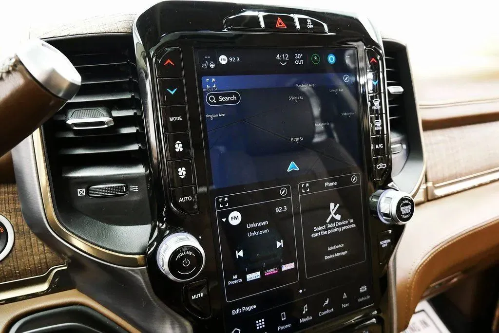 2022 RAM Ram 3500 Pickup Longhorn - Photo 32