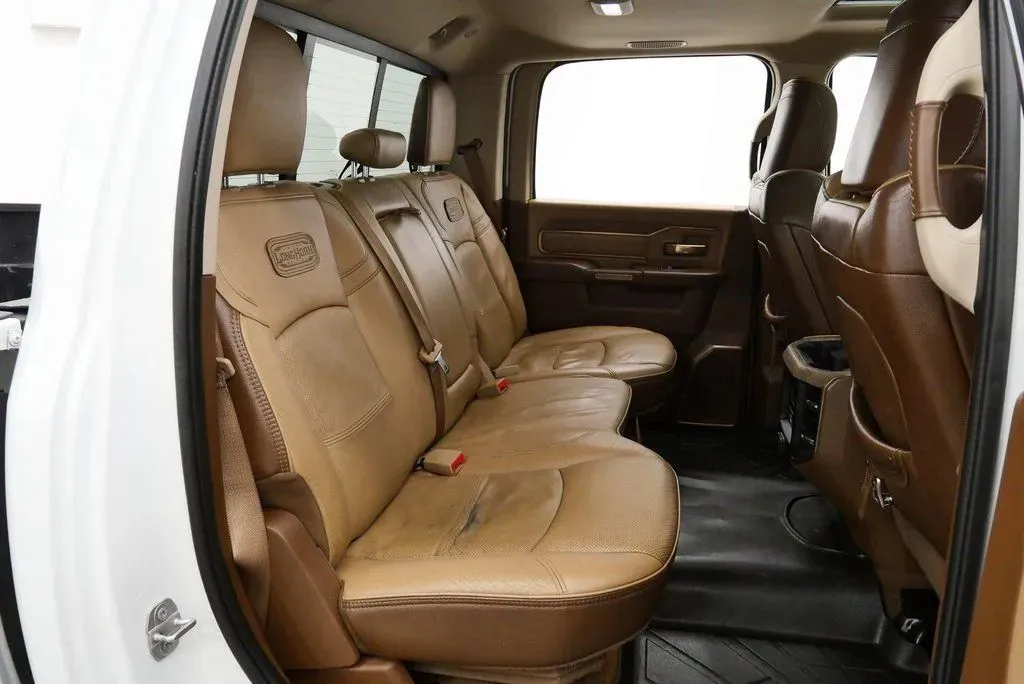 2022 RAM Ram 3500 Pickup Longhorn - Photo 20