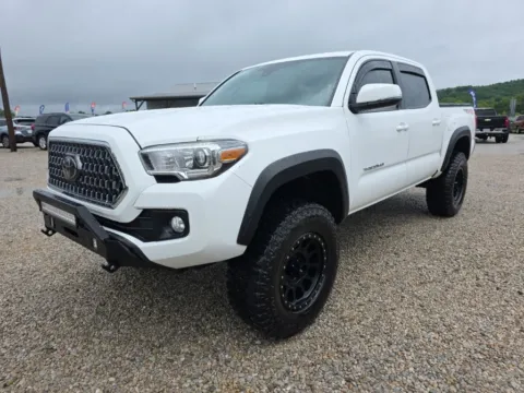 Another view of 2018 Toyota Tacoma TRD Off-Road for sale in Logan, OH at Hocking Valley Motors