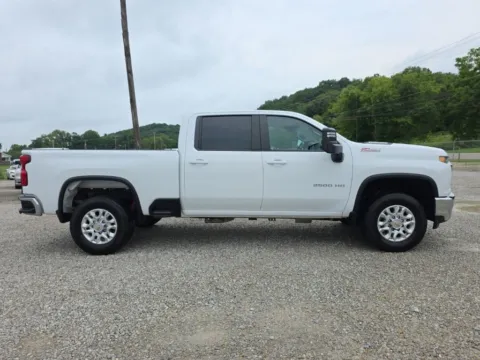 More photos of 2023 Chevrolet Silverado 2500 HD LT at Hocking Valley Motors, OH