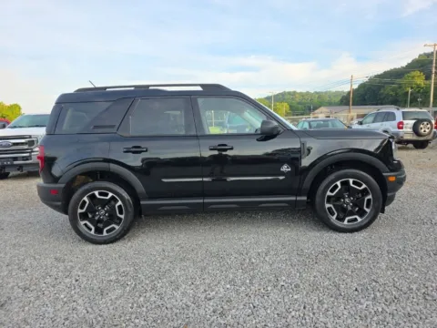More photos of 2021 Ford Bronco Sport Outer Banks at Hocking Valley Motors, OH