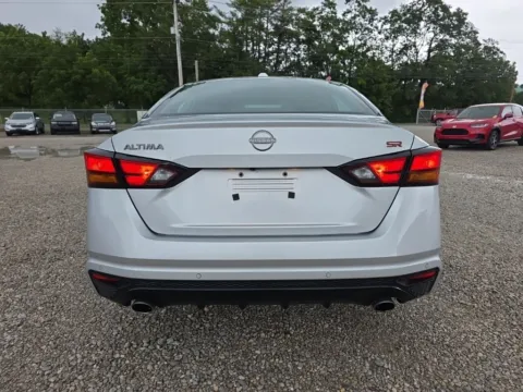 More photos of 2024 Nissan Altima 2.5 SR at Hocking Valley Motors, OH