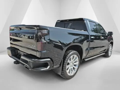 More photos of 2020 Chevrolet Silverado 1500 High Country at Hocking Valley Motors, OH