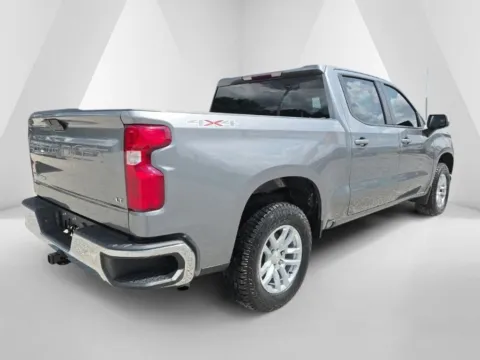 More photos of 2021 Chevrolet Silverado 1500 LT at Hocking Valley Motors, OH