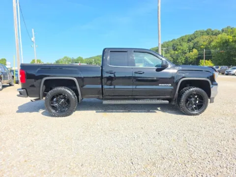 More photos of 2018 GMC Sierra 1500 SLE at Hocking Valley Motors, OH