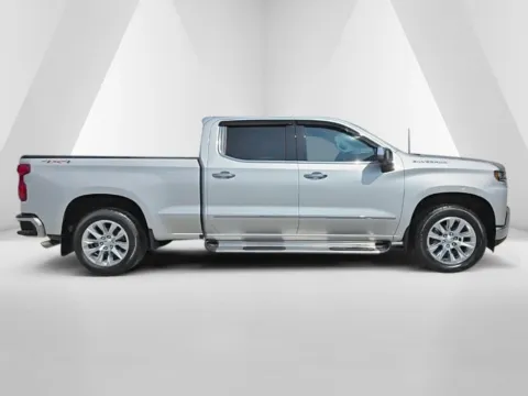 More photos of 2020 Chevrolet Silverado 1500 LTZ at Hocking Valley Motors, OH