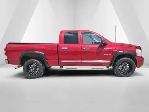 More photos of 2008 Dodge Ram 1500 Laramie at Hocking Valley Motors, OH