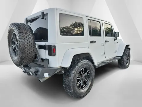 More photos of 2017 Jeep Wrangler Unlimited Sahara at Hocking Valley Motors, OH