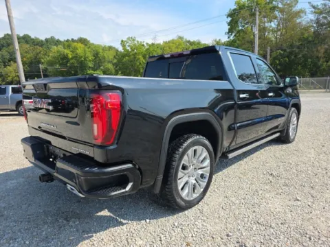 More photos of 2021 GMC Sierra 1500 Denali at Hocking Valley Motors, OH