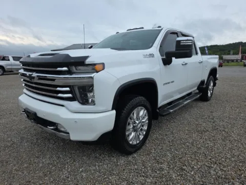 Another view of 2020 Chevrolet Silverado 2500 HD High Country for sale in Logan, OH at Hocking Valley Motors