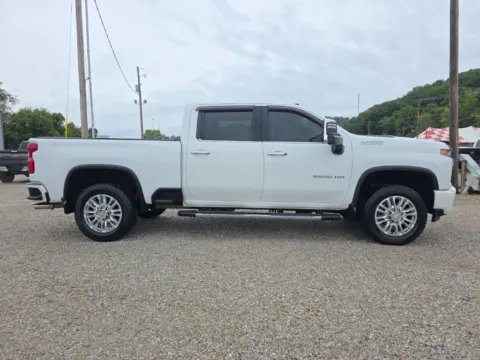 More photos of 2020 Chevrolet Silverado 2500 HD High Country at Hocking Valley Motors, OH