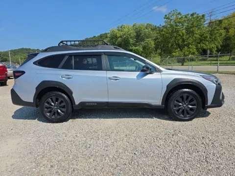 More photos of 2023 Subaru Outback Onyx Edition at Hocking Valley Motors, OH