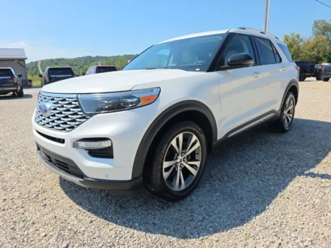 Another view of 2020 Ford Explorer Platinum for sale in Logan, OH at Hocking Valley Motors