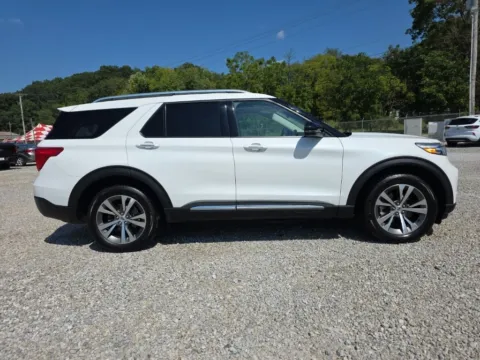 More photos of 2020 Ford Explorer Platinum at Hocking Valley Motors, OH