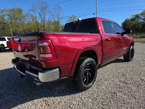 More photos of 2021 Ram 1500 Limited at Hocking Valley Motors, OH