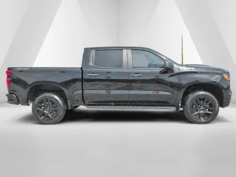 More photos of 2023 Chevrolet Silverado 1500 Custom Trail Boss at Hocking Valley Motors, OH