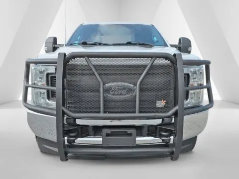Photos of 2017 Ford F-250SD XL for sale in Logan, OH at Hocking Valley Motors
