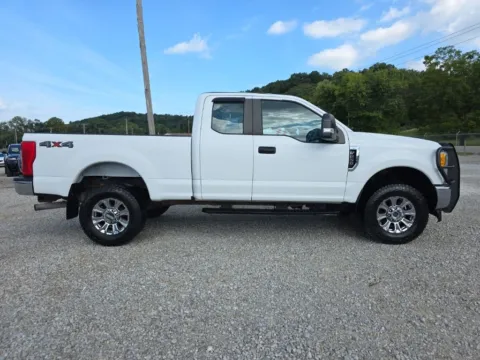 More photos of 2017 Ford F-250SD XL at Hocking Valley Motors, OH