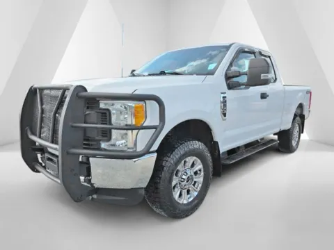Another view of 2017 Ford F-250SD XL for sale in Logan, OH at Hocking Valley Motors