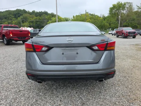 More photos of 2024 Nissan Altima 2.5 SR at Hocking Valley Motors, OH