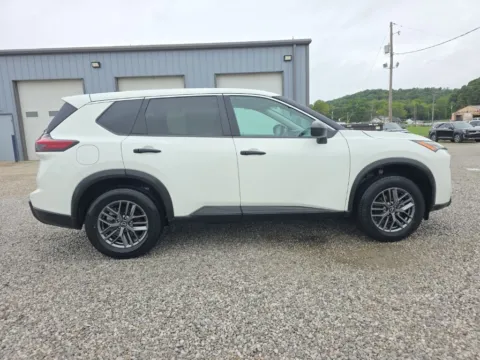 More photos of 2024 Nissan Rogue S at Hocking Valley Motors, OH