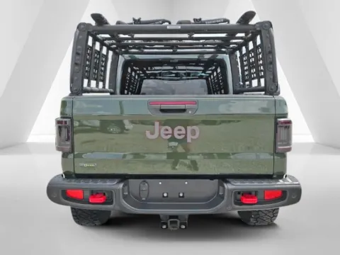 More photos of 2021 Jeep Gladiator Rubicon at Hocking Valley Motors, OH